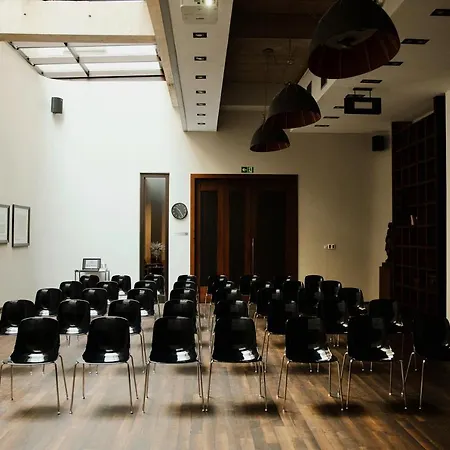 Szálloda Monopol 5*
