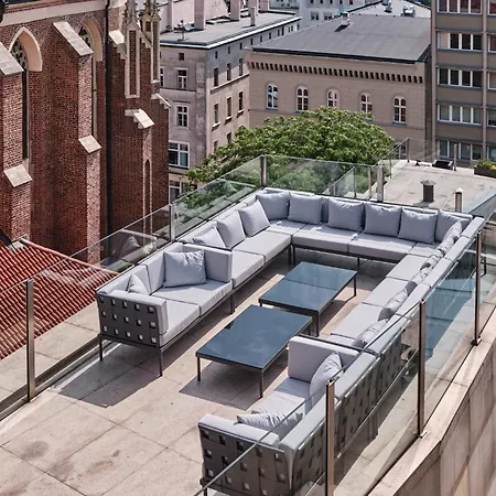 Szálloda Monopol 5*