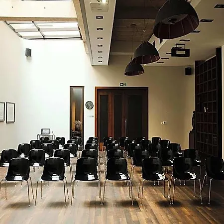 Monopol Hotel 5*