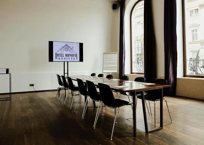 Monopol 5* ורוצלב